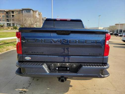 2023 Chevrolet Silverado 1500 Custom