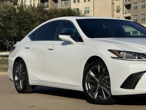 2019 Lexus ES 350 Base