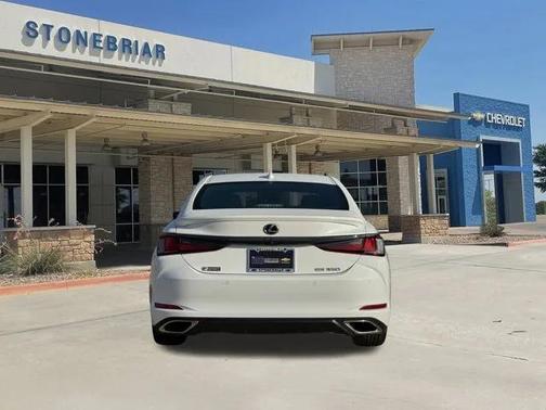 2019 Lexus ES 350 Base