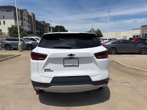 Summit White 2025 Chevrolet Blazer 3LT