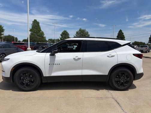 Summit White 2025 Chevrolet Blazer 3LT