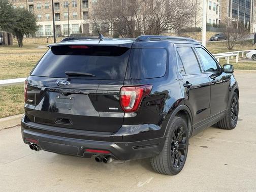 2019 Ford Explorer Sport