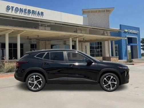 Mosaic Black Metallic 2026 Chevrolet Trax FWD 1RS