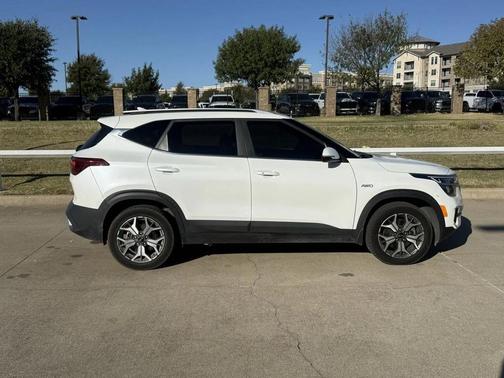 2021 Kia Seltos EX