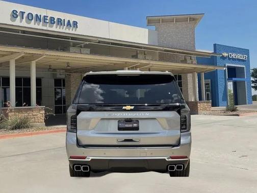 2025 Chevrolet Suburban 4WD High Country