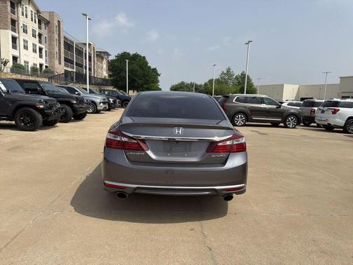Modern Steel Metallic 2016 Honda Accord Sport