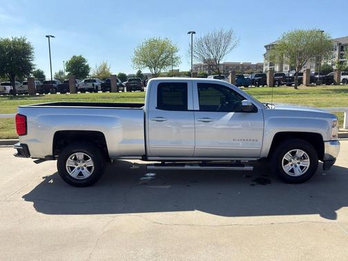 Silver Ice Metallic 2018 Chevrolet Silverado 1500 1LT