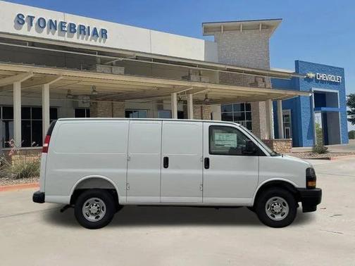 2026 Chevrolet Express 2500 2500 Regular Wheelbase, WT, RWD