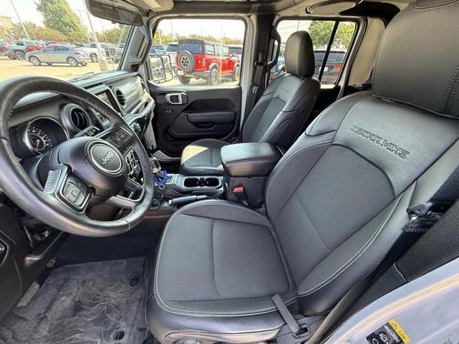 2023 Jeep Gladiator Freedom 4x4