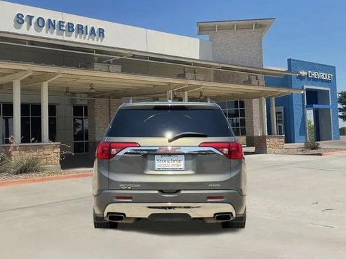 2018 GMC Acadia Denali