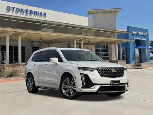 2022 Cadillac XT6 Premium Luxury FWD