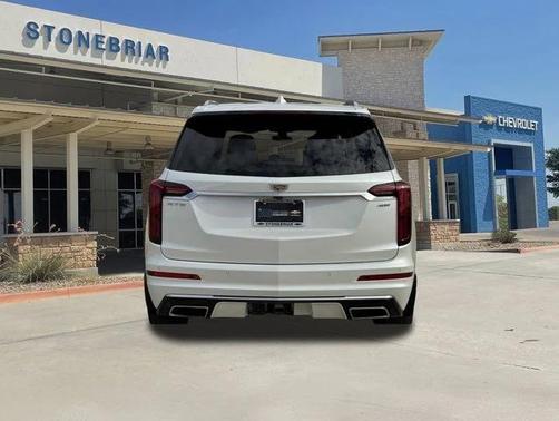 2022 Cadillac XT6 Premium Luxury FWD