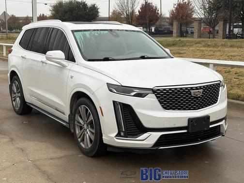 2022 Cadillac XT6 Premium Luxury FWD