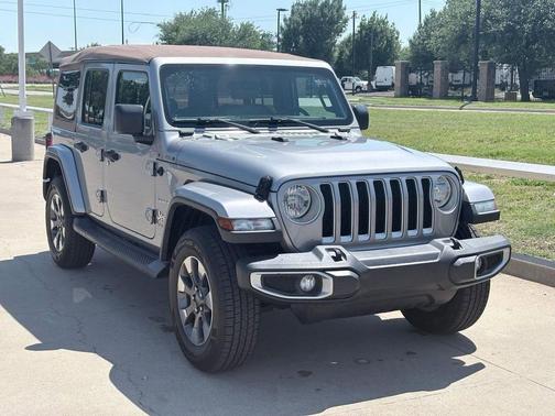 Billet Silver Metallic Clearcoat 2018 Jeep Wrangler Unlimited Sahara