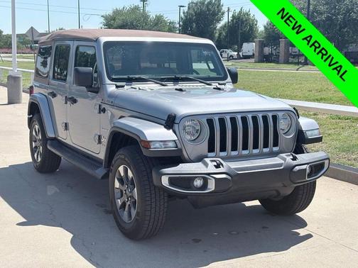 Billet Silver Metallic Clearcoat 2018 Jeep Wrangler Unlimited Sahara
