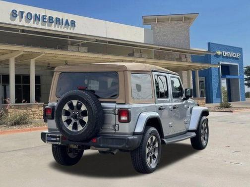 Billet Silver Metallic Clearcoat 2018 Jeep Wrangler Unlimited Sahara