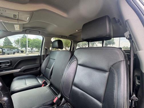 Summit White 2018 Chevrolet Silverado 1500 1LT
