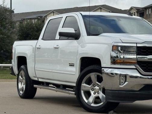 Summit White 2018 Chevrolet Silverado 1500 1LT
