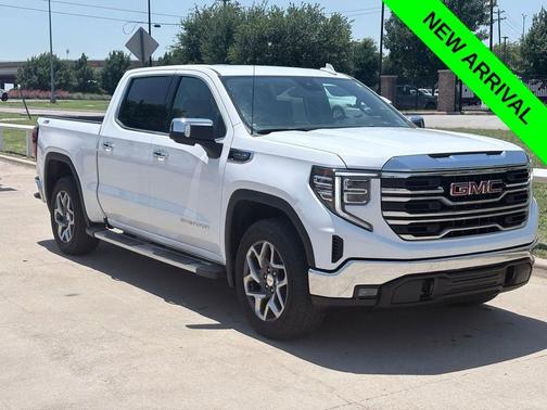 Summit White 2023 GMC Sierra 1500 SLT