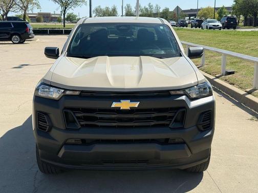 2024 Chevrolet Colorado WT