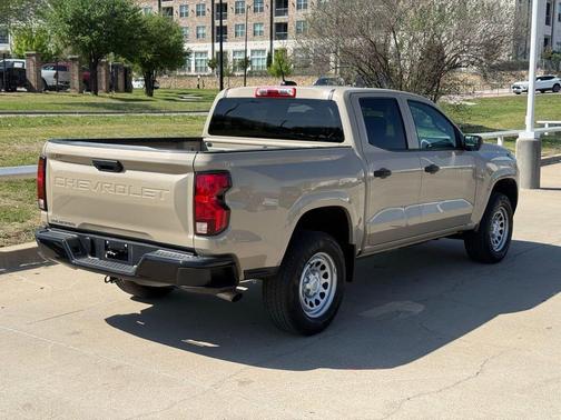 2024 Chevrolet Colorado WT