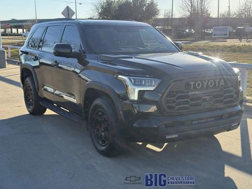 2025 Toyota Sequoia SR5