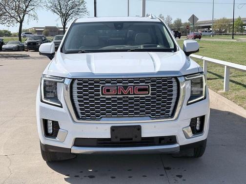 Summit White 2021 GMC Yukon Denali