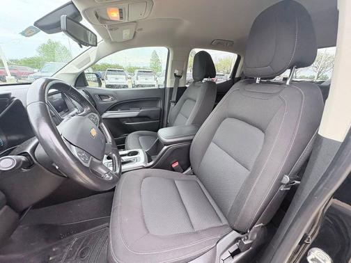 Black 2020 Chevrolet Colorado LT