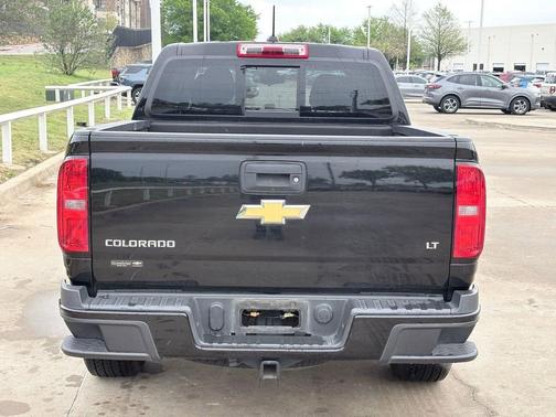 Black 2020 Chevrolet Colorado LT