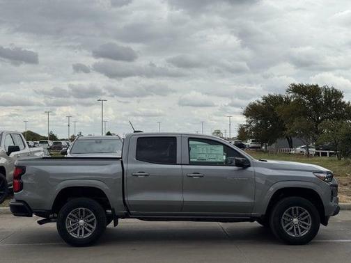 Sterling Gray Metallic 2026 Chevrolet Colorado LT