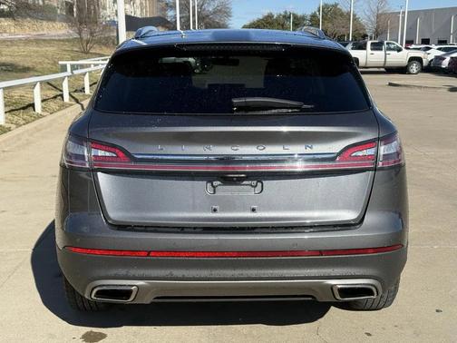 2021 Lincoln Nautilus Reserve