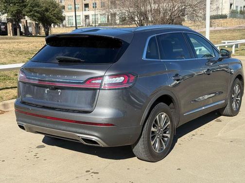 2021 Lincoln Nautilus Reserve