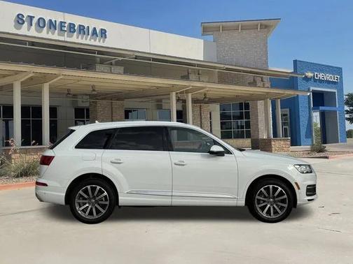 2019 Audi Q7 55 Premium Plus