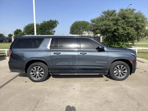 2021 Chevrolet Suburban LT