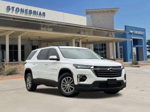Summit White 2023 Chevrolet Traverse LT Cloth