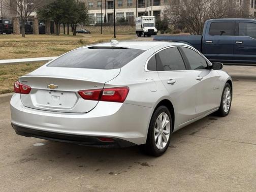 2017 Chevrolet Malibu 1LT