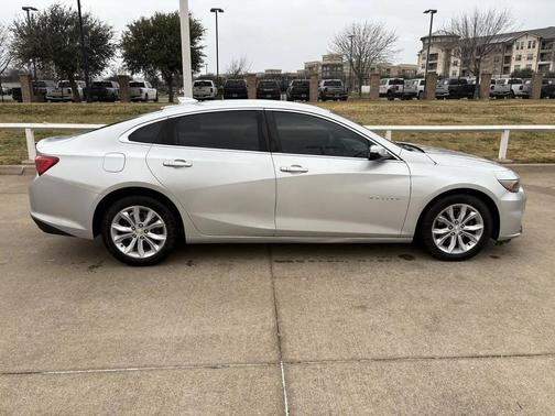 2017 Chevrolet Malibu 1LT