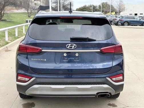 2019 Hyundai SANTA FE SE 2.4