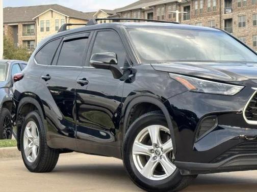 2022 Toyota Highlander L