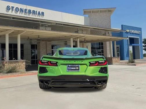 2026 Chevrolet Corvette Stingray w/2LT