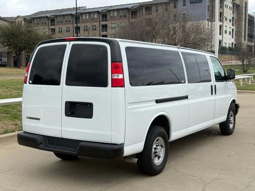 2023 Chevrolet Express 3500 RWD 3500 Extended Wheelbase LS