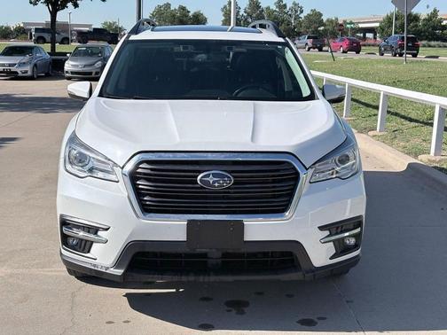 Crystal White Pearl 2021 Subaru Ascent Limited 7-Passenger