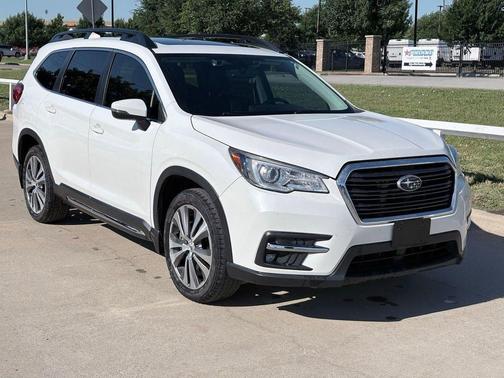 Crystal White Pearl 2021 Subaru Ascent Limited 7-Passenger