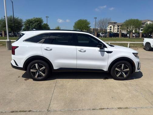 Glacial White Pearl 2021 Kia Sorento EX