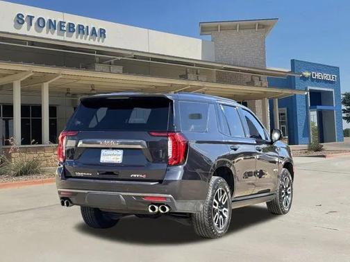 2024 GMC Yukon 4WD AT4