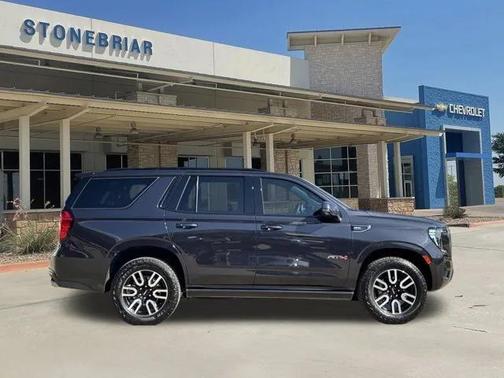 2024 GMC Yukon 4WD AT4