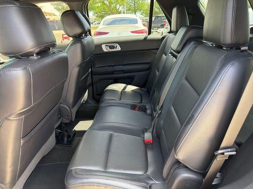 Ingot Silver Metallic 2012 Ford Explorer Limited