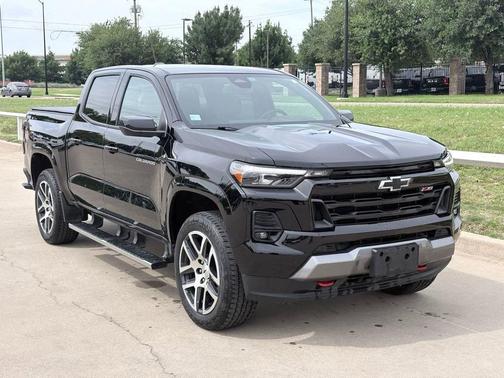 Black 2023 Chevrolet Colorado Z71