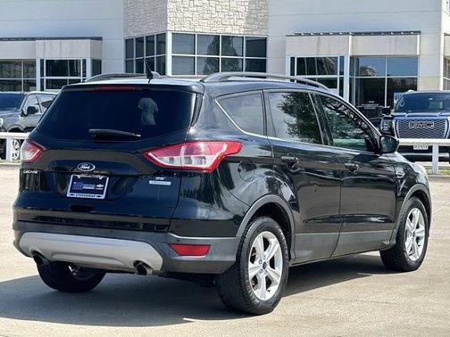 Tuxedo Black 2014 Ford Escape SE