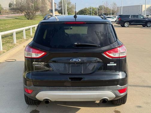 Tuxedo Black 2014 Ford Escape SE